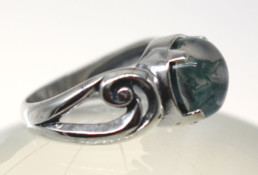 yorgo moss agate ring